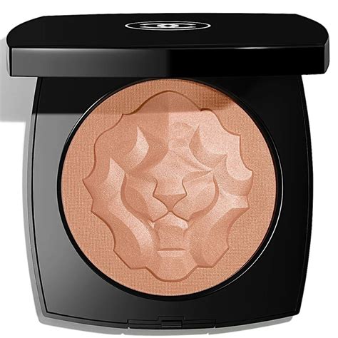 chanel du lion highlighter|OVERSIZE ILLUMINATING POWDER .